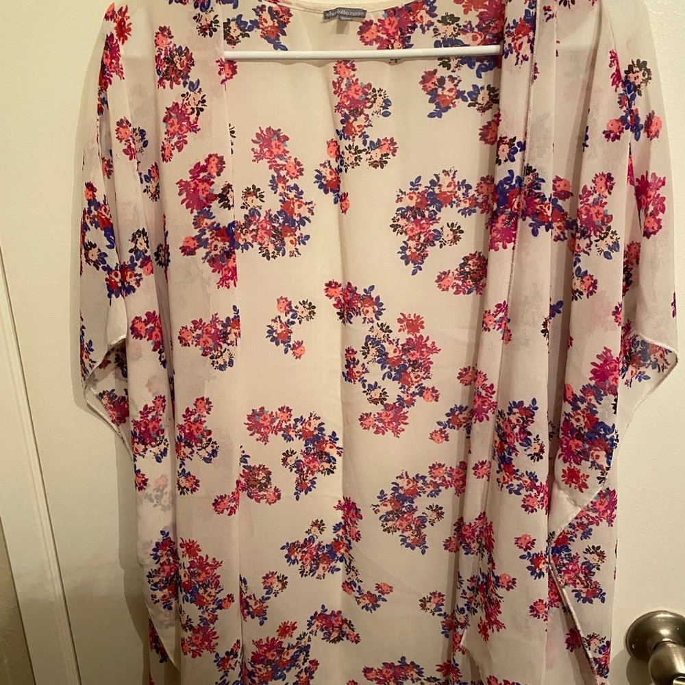 White floral kimono